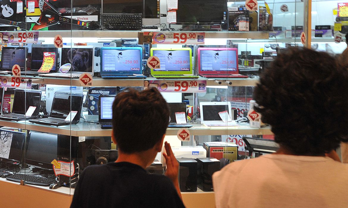 Lojas voltam a abrir até o dia 31; de 1º a 3 de janeiro, fecham - Foto: Arquivo;/Jornal da Franca